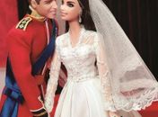 Bonecos do príncipe William e Kate Middleton chegam ao Brasil