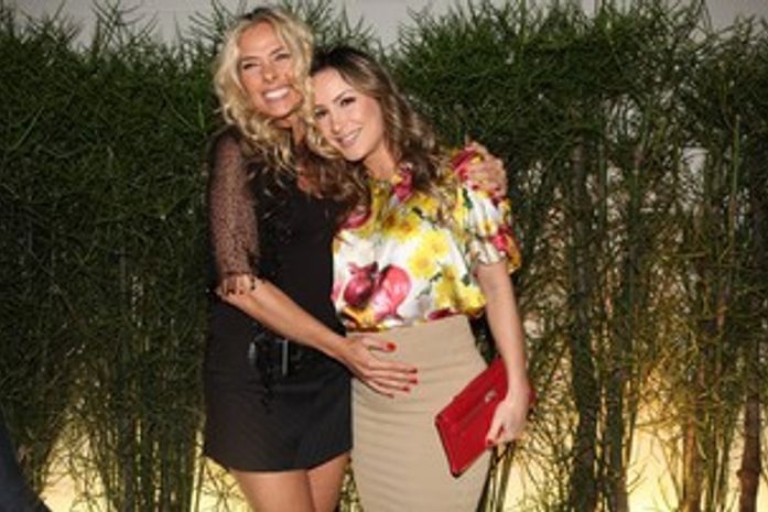 Aniversariante: Adriane Galisteu dá os parabéns a Claudia Leitte no Twitter