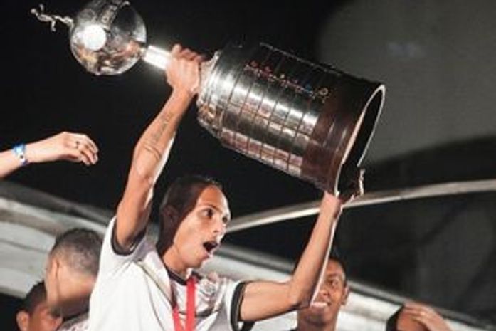Corinthians ultrapassa São Paulo e entra para 'top 10' do ranking da Conmebol