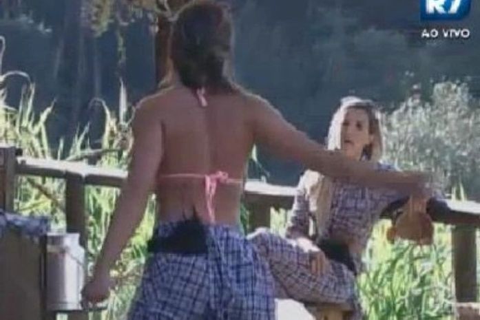 'A Fazenda': vamos resolver isso na Justiça, diz Nicole para Robertha