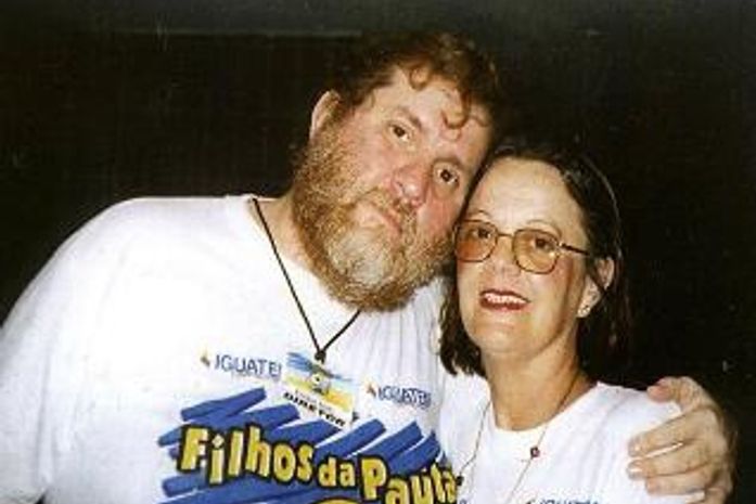 Freitas Neto e esposa