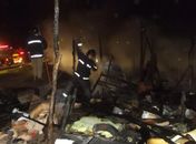 Incêndio destrói dez barracos na Favela Mundaú