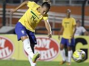 Thaisinha elogia alagoana: "Jogar ao lado da melhor do mundo é fácil"