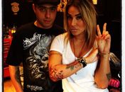 Dani Bolina exibe nova tatuagem em rede social: uma teia de aranha