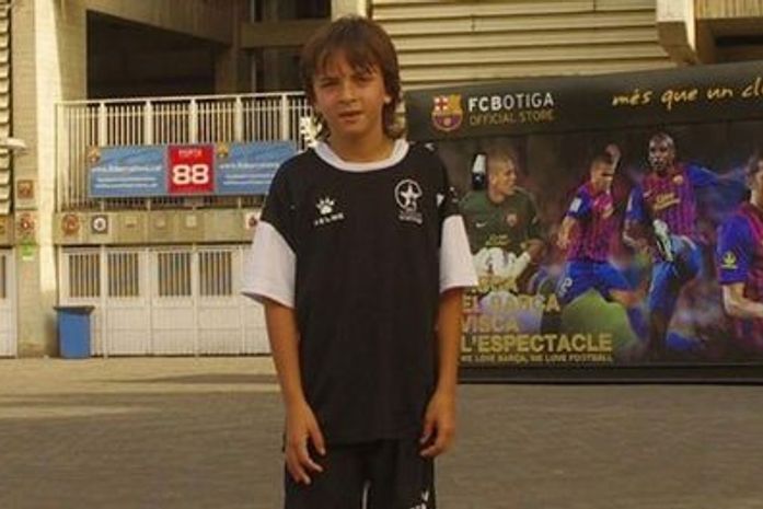 Irlandês de nove anos assina com o Barça e já é comparado a Lionel Messi