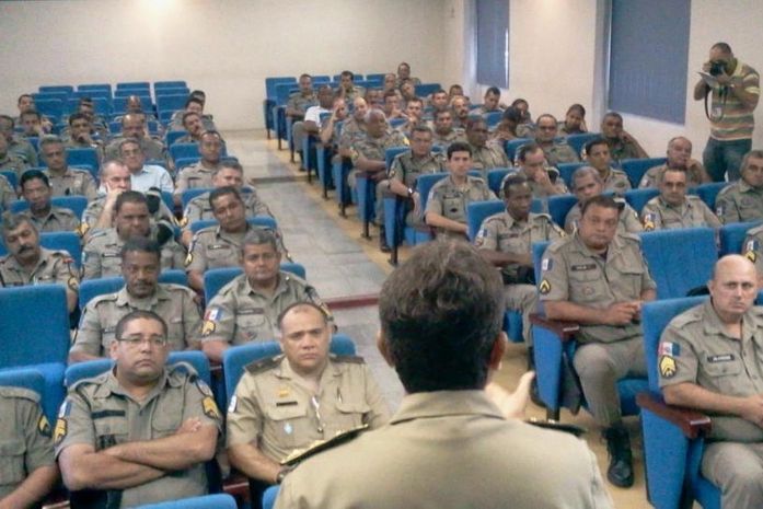 Palácio devolve 70 PM´s às ruas; militares passarão por atualização