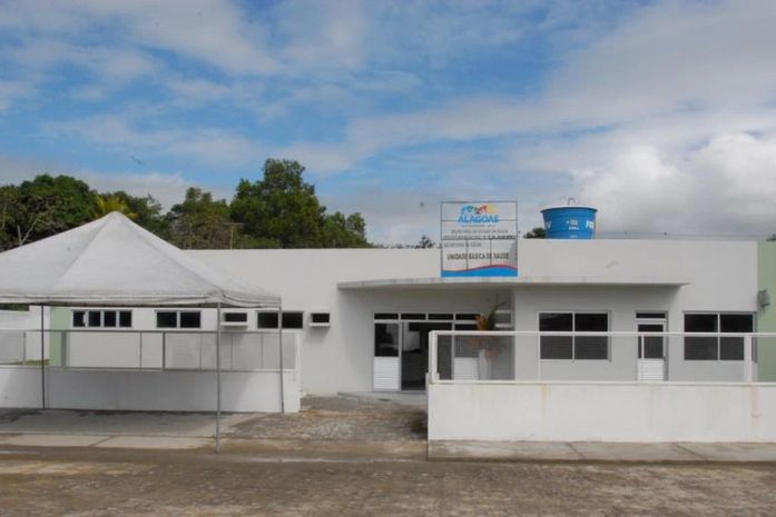 Governo inaugura em Cajueiro primeira UBS do Programa da Reconstrução
