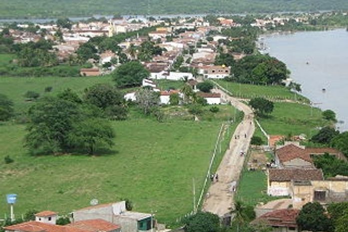 Ibrape/Cadaminuto: Dantas na frente em Pão de Açucar