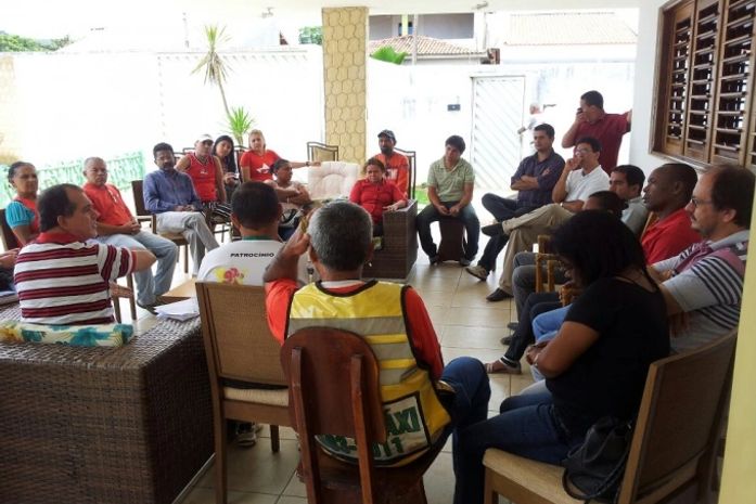 Ronaldo falando aos candidatos a vereador em Palmeira dos Indos