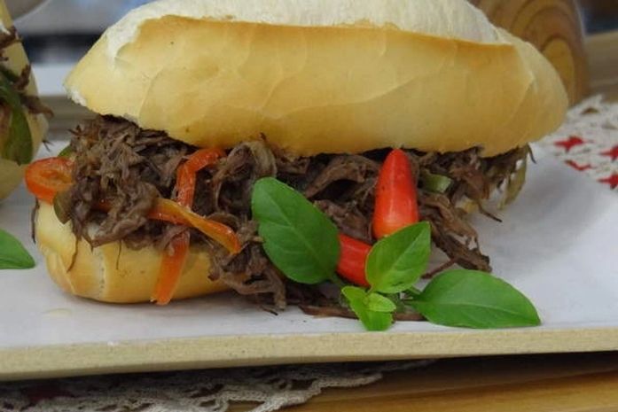 "Carne Louca" - sanduiche saboroso e fácil de fazer