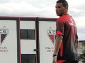 Diretoria do Atlético-GO revela que Bida foi pego no exame antidoping