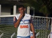 Zagueiro Adalberto.