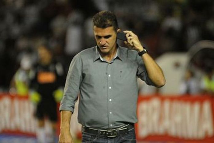 Possível reforço do CRB é criticado por Mancini:"Fim de carreira"