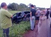 Buracos causam acidente automobilistico em Palmeira