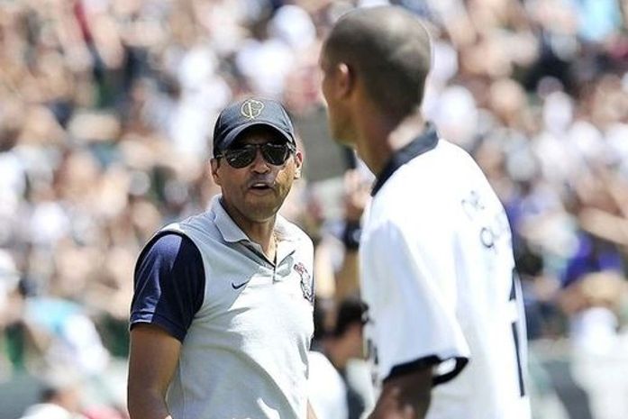 Ex-Corinthians-AL fecha com Palmeiras e assume Sub-20