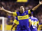 Santos busca Riquelme e contrato já está pronto