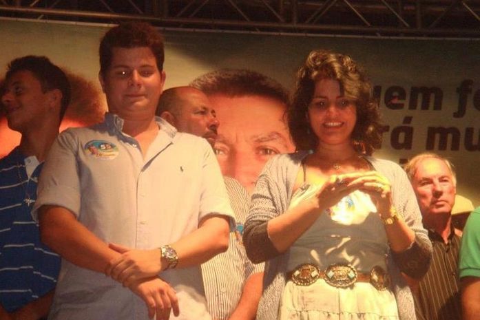 Fernando Lyra com sua mãe, Tereza Collor em campanha politica na cidade de Atalaia.