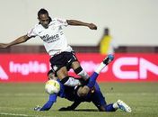 Flamengo negocia para ter Liédson