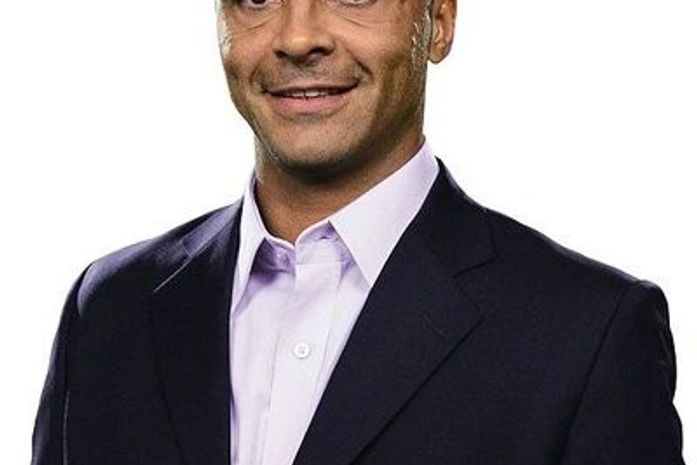 Romário falta à sessão da Câmara para fazer comentários na TV