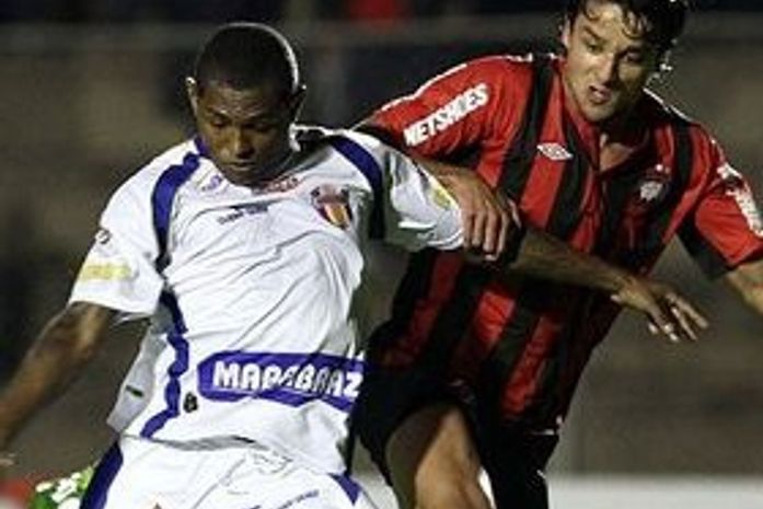 Jobson é emprestado ao Avaí e faz nova promessa de se reerguer