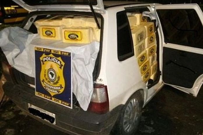 Quase uma tonelada de queijo foi apreendida pela PRF no interior