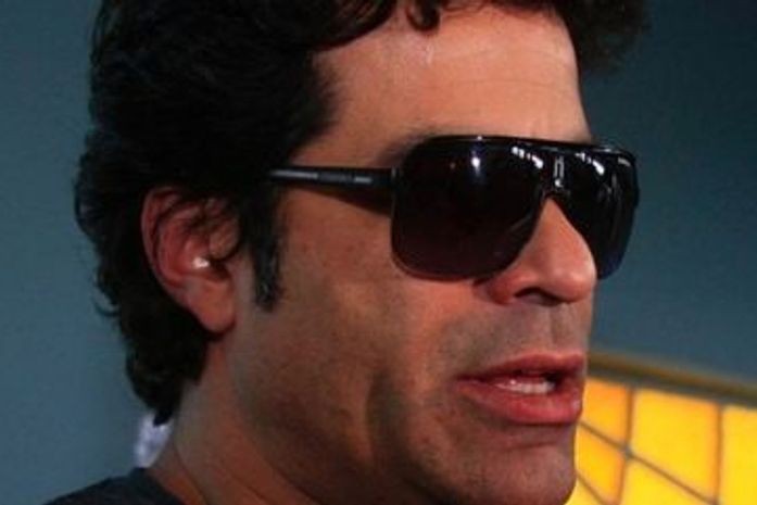 Justiça manda tirar do ar notícias sobre suposto namoro entre Raí e Zeca Camargo