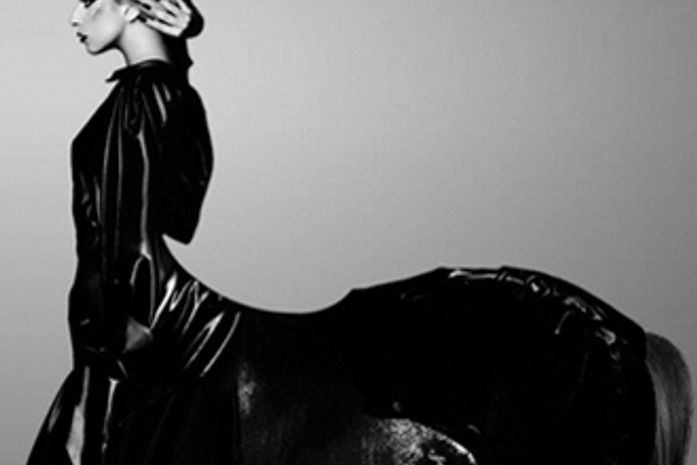Lady Gaga inovou mais uma vez e se transformou em um unicórnio