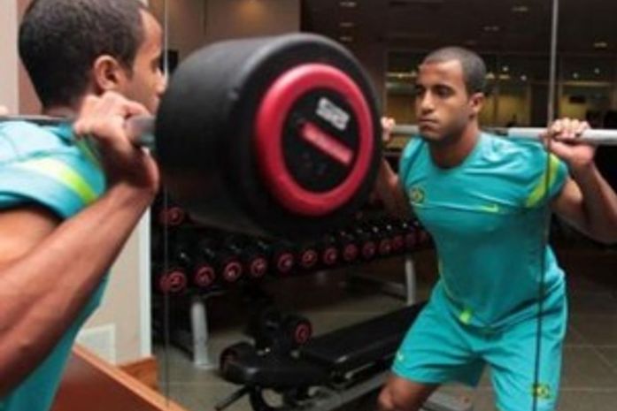 Dirigente do Inter de Milão vem ao Brasil para tentar levar Lucas