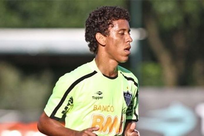 Marcos Rocha(ex-CRB) comemora o grande momento