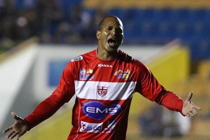 Em jogo fraco, CRB fica no empate sem gols com o Barueri em SP