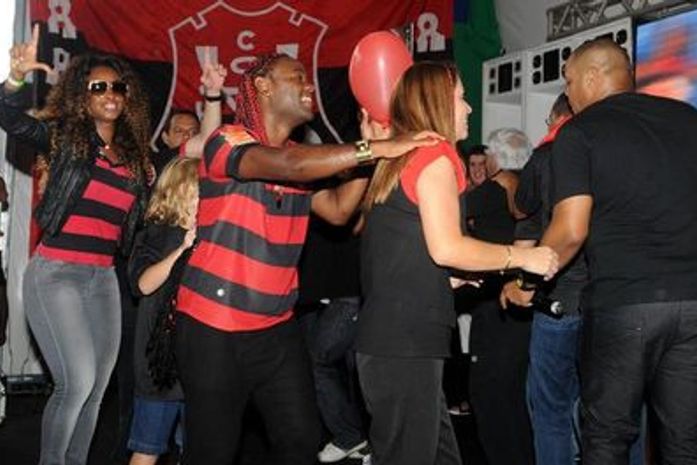 Love compara o jejum da bola ao do sexo: ‘Mais difícil ficar sem fazer gol’