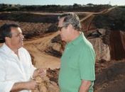 Mosart e Lessa na obra que interliga Barro Duro a Jacarecica