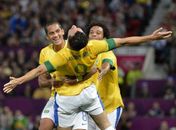 Brasil faz 3 na Coreia do Sul e volta à final olímpica após 24 anos