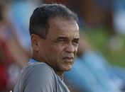 Roberval Davino não é mais o técnico do Paysandu