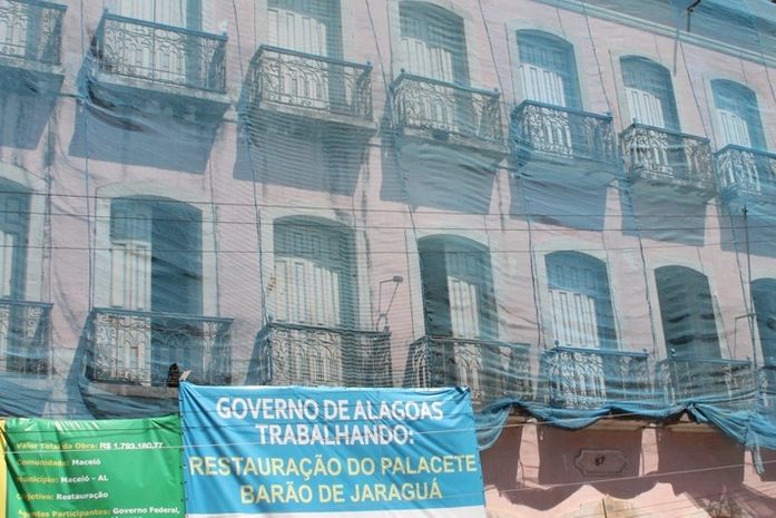 Governador visita obras da Biblioteca Pública nesta quinta