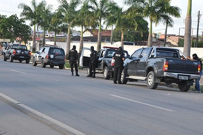 Policiais cumprem mandados de prisão na capital alagoana