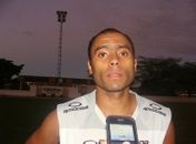 Volante do Feirense prega cautela contra o CSA