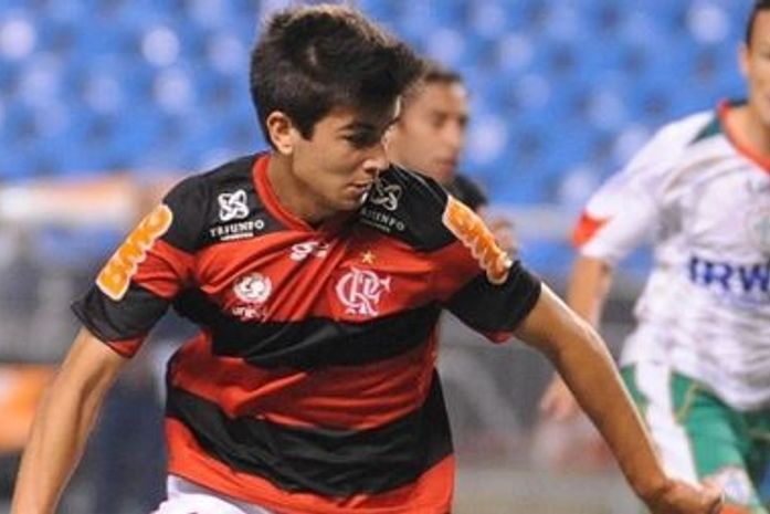 Filho de Bebeto perde espaço no Fla e é barrado por Dorival