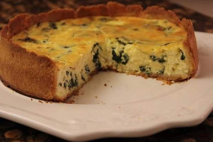 Delícia: torta com queijo minas e ricota leva toque de parmesão