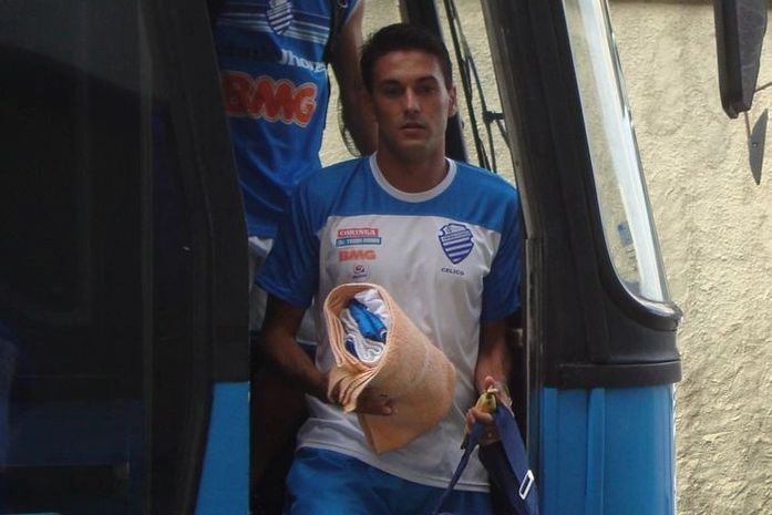 Chegada dos jogadores do CSA no Rei Pelé