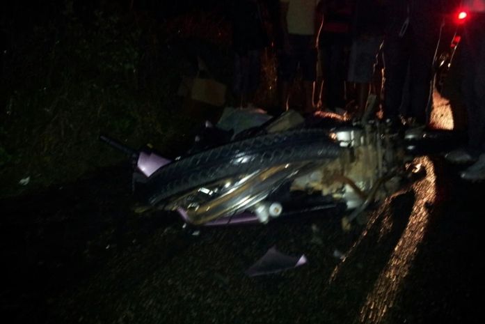 Colisão na AL 115 deixa duas pessoas mortas da mesma família