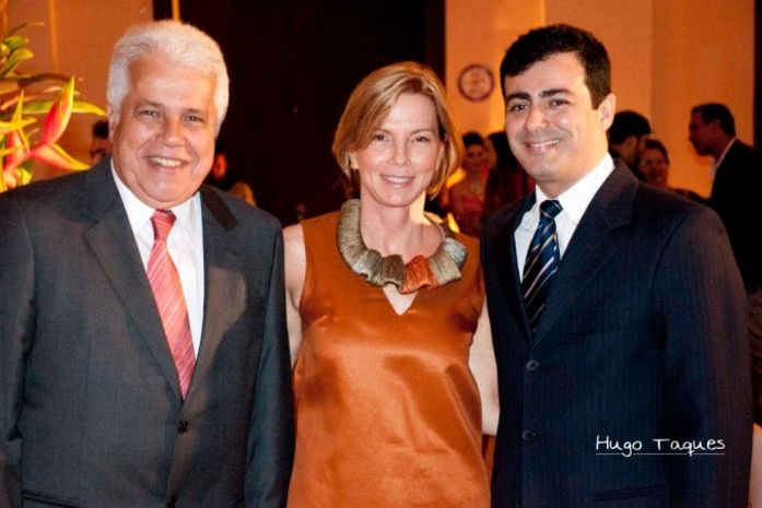 Vice governador Thomaz Nonô, advogada Fernanda Vilela e James Silver