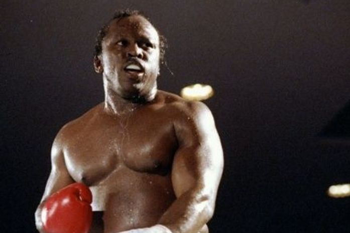 Ex-campeão dos pesos pesados, Michael Dokes morre de câncer aos 54 anos