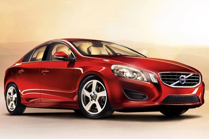 Segundo site, Volvo lança nova versão para o S60