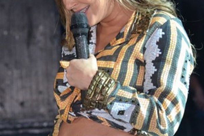 Claudia Leitte dá à luz seu segundo filho