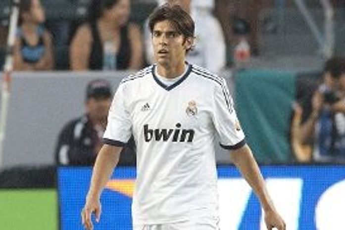 Kaká se vê fora de Madri e crê que Real facilite sua ida ao Milan