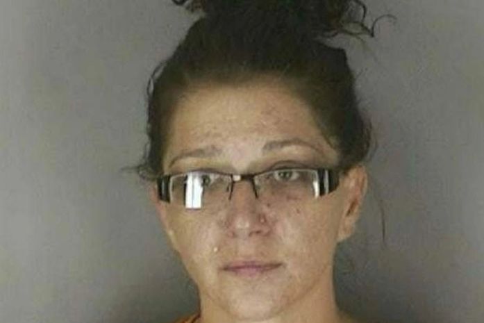 Americana processa após polícia confundir absorvente com drogas