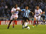 Portuguesa surpreende Grêmio e vence a 1ª fora de casa em 2012