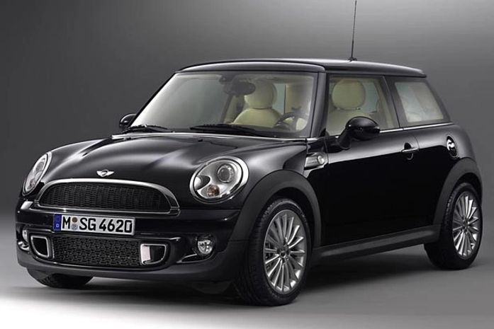 Mini Cooper  desembarca no Brasil por R$ 189.950