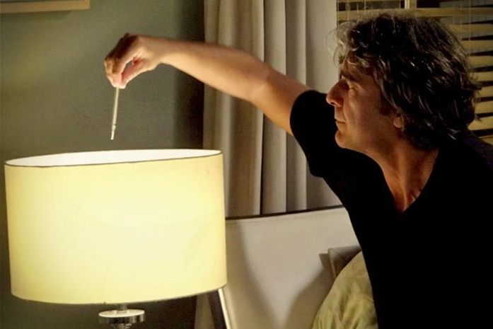 Paloma entrega o truque do pai e mulheres descobrem que Cadinho não está doente